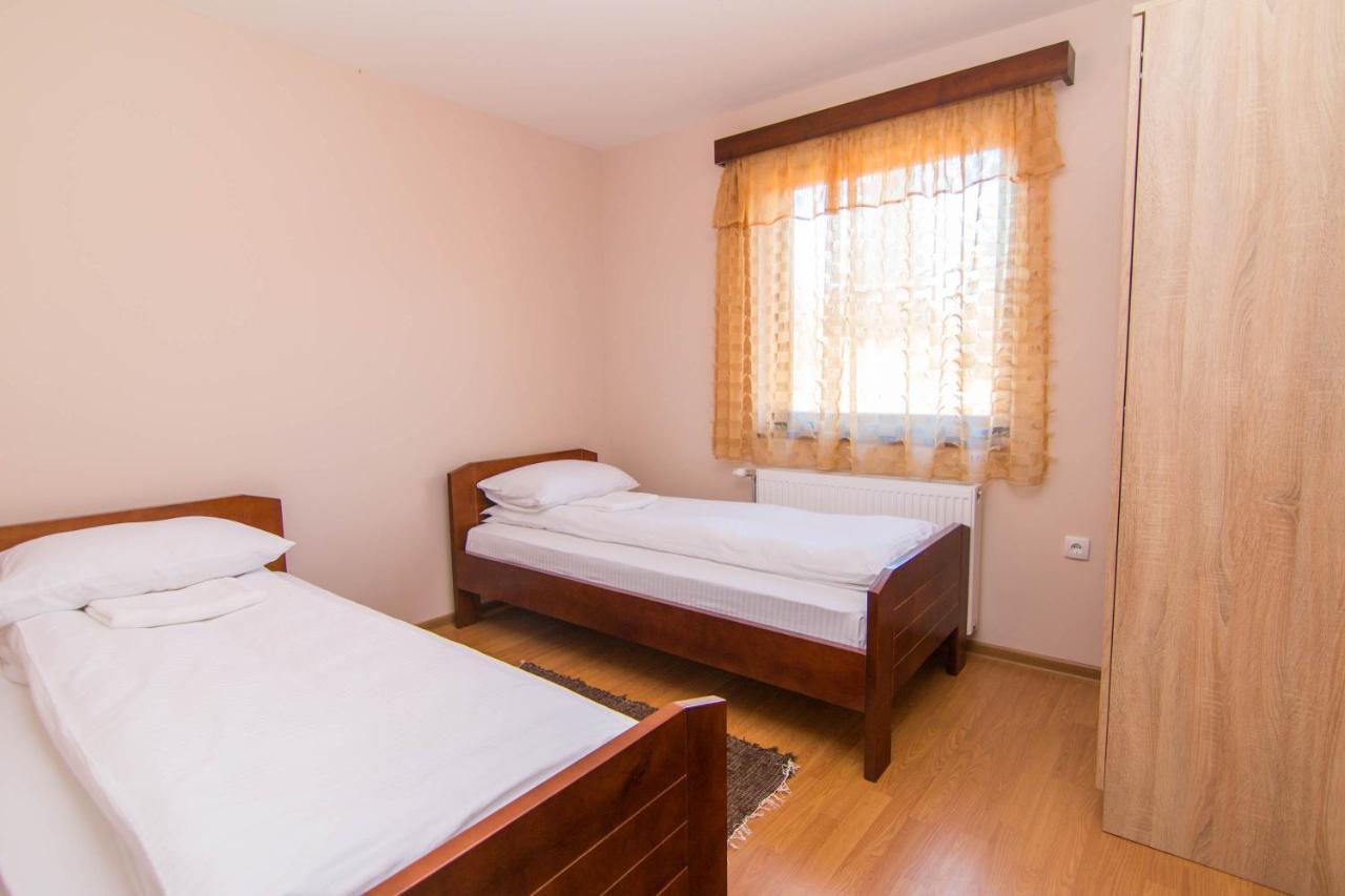 Apartmani Suncani Breg Tara Mitrovac Ngoại thất bức ảnh